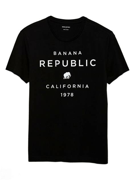Shop the Latest Banana Republic Men's Graphic Tees Collection Now!